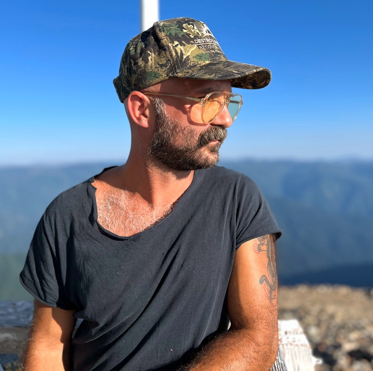Jabob Riddle bio pic