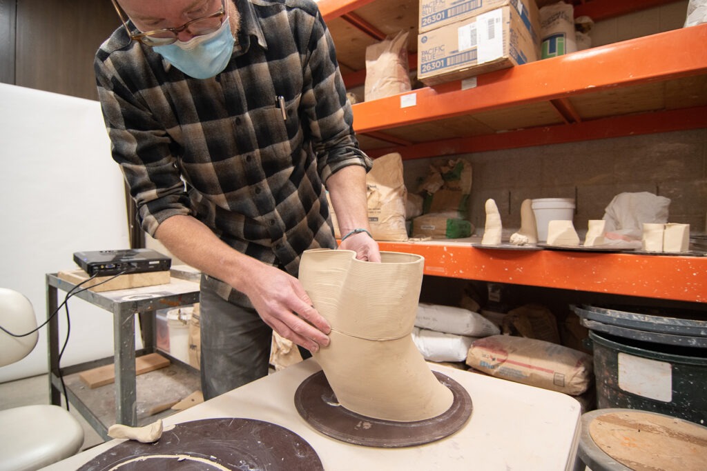 Ceramics Workshop with Visiting Artist Del Harrow