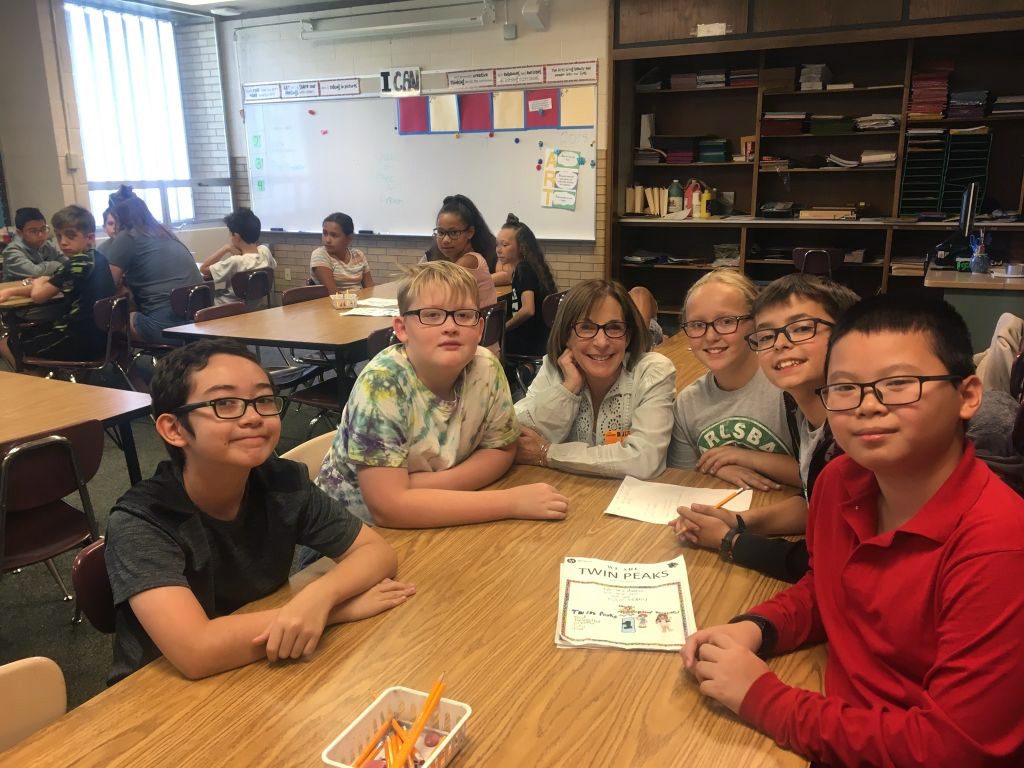 Twin Peaks Elementary students working on mural ideas